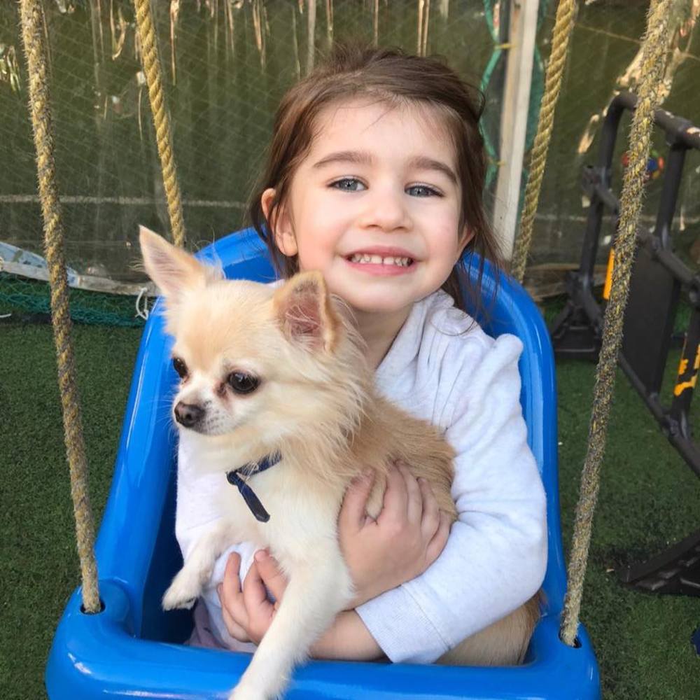 Meet your Posher, Sarine